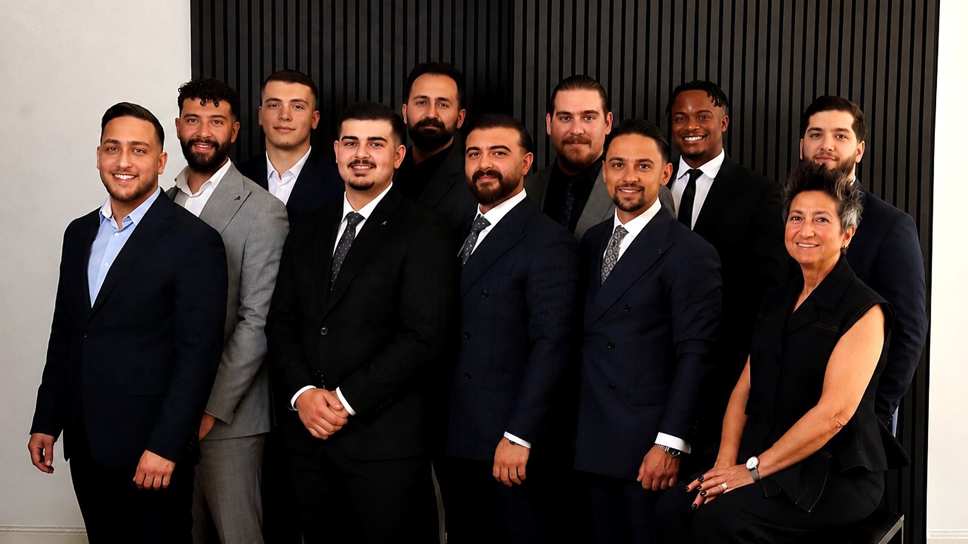 Das Team der SIGNAL IDUNA Agentur Metin Sönmez in Köln-Dellbrück
